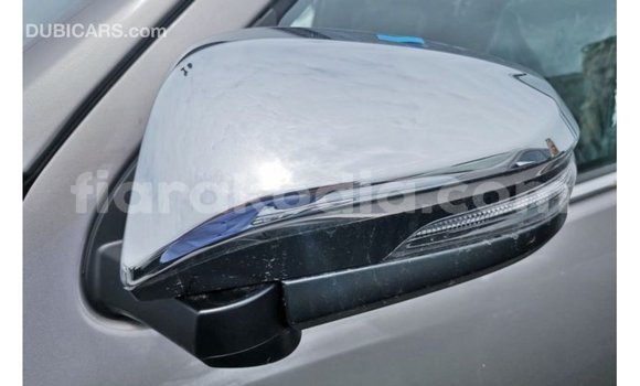 Acheter Import Voiture Toyota Hilux Autre à Import - Dubai, Diana Acheter Import Voiture Toyota Hilux Autre à Import - Dubai, Diana