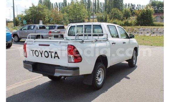 Buy Import Toyota Hilux White Car in Import - Dubai in Diana Buy Import Toyota Hilux White Car in Import - Dubai in Diana