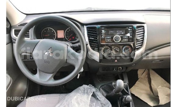 Buy Import Mitsubishi L200 Brown Car in Import - Dubai in Diana Buy Import Mitsubishi L200 Brown Car in Import - Dubai in Diana