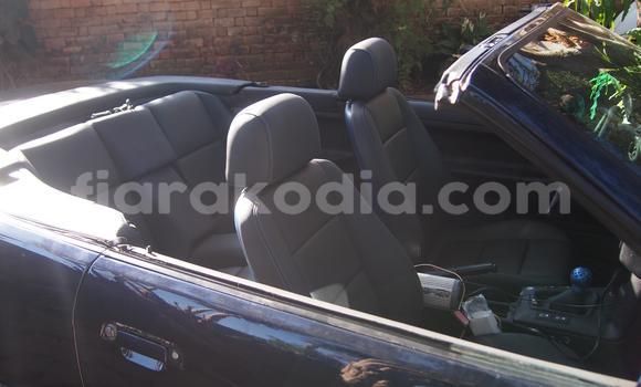 Acheter Occasion Voiture BMW 3–Series Bleu à Ambatolampy, Vakinankaratra Acheter Occasion Voiture BMW 3–Series Bleu à Ambatolampy, Vakinankaratra