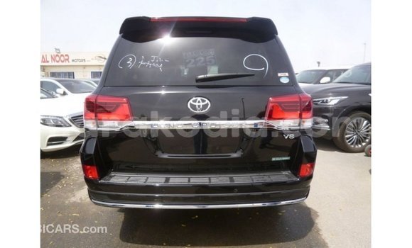 Acheter Import Voiture Toyota Land Cruiser Noir à Import - Dubai, Diana Acheter Import Voiture Toyota Land Cruiser Noir à Import - Dubai, Diana
