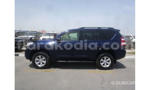 Acheter Import Voiture Toyota Prado Bleu à Import - Dubai, Diana Acheter Import Voiture Toyota Prado Bleu à Import - Dubai, Diana