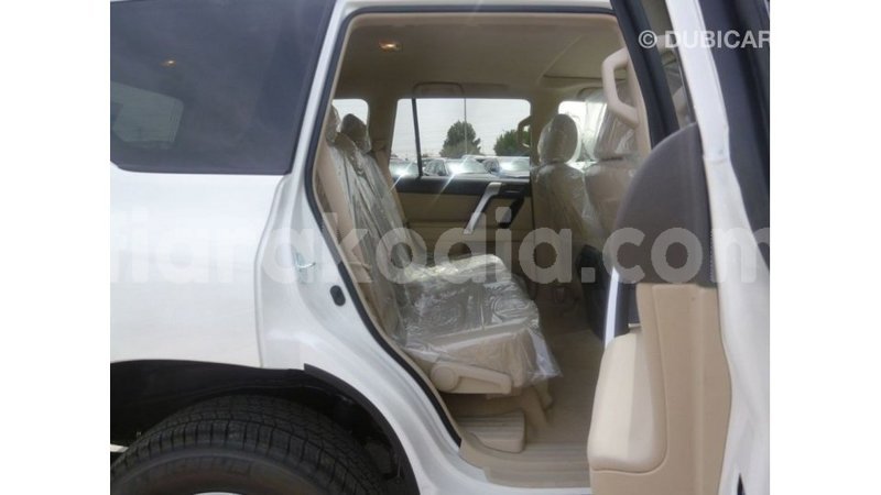 Big with watermark toyota prado diana import dubai 5406