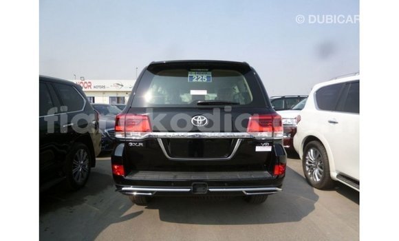 Acheter Import Voiture Toyota Land Cruiser Noir à Import - Dubai, Diana Acheter Import Voiture Toyota Land Cruiser Noir à Import - Dubai, Diana