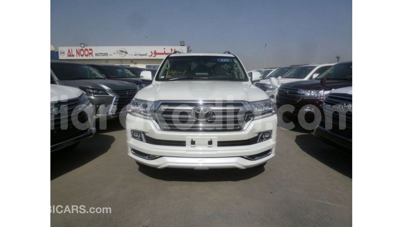 Big with watermark toyota land cruiser diana import dubai 5412