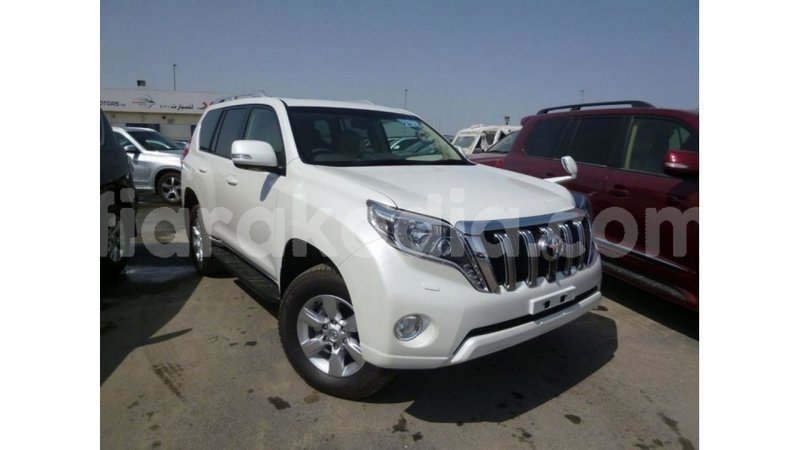 Big with watermark toyota prado diana import dubai 5414