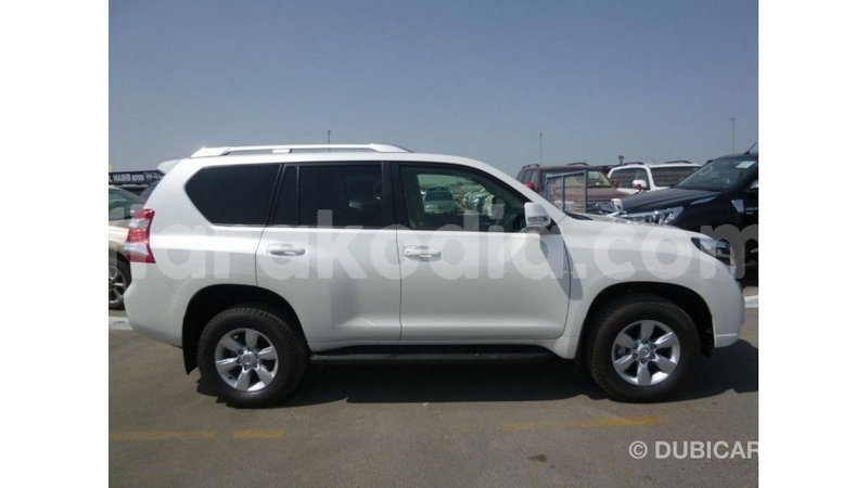 Big with watermark toyota prado diana import dubai 5414