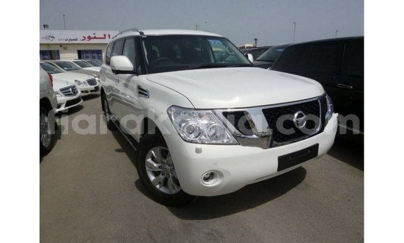 Acheter Import Voiture Nissan Patrol Blanc à Import - Dubai, Diana Acheter Import Voiture Nissan Patrol Blanc à Import - Dubai, Diana