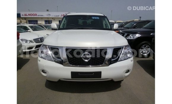 Acheter Import Voiture Nissan Patrol Blanc à Import - Dubai, Diana Acheter Import Voiture Nissan Patrol Blanc à Import - Dubai, Diana