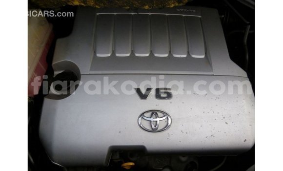 Acheter Import Voiture Toyota Alphard Noir à Import - Dubai, Diana Acheter Import Voiture Toyota Alphard Noir à Import - Dubai, Diana