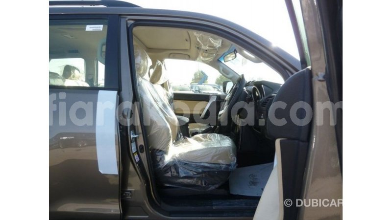 Big with watermark toyota prado diana import dubai 5423