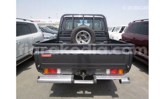Acheter Import Voiture Toyota Land Cruiser Autre à Import - Dubai, Diana Acheter Import Voiture Toyota Land Cruiser Autre à Import - Dubai, Diana
