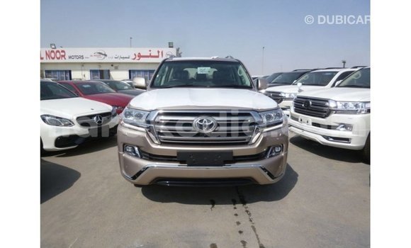 Acheter Import Voiture Toyota Land Cruiser Autre à Import - Dubai, Diana Acheter Import Voiture Toyota Land Cruiser Autre à Import - Dubai, Diana