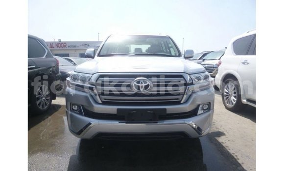 Acheter Import Voiture Toyota Land Cruiser Autre à Import - Dubai, Diana Acheter Import Voiture Toyota Land Cruiser Autre à Import - Dubai, Diana
