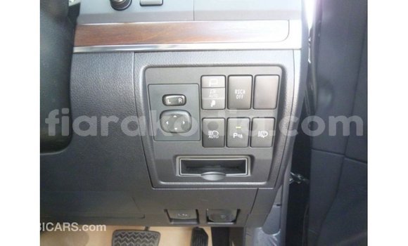 Acheter Import Voiture Toyota Land Cruiser Noir à Import - Dubai, Diana Acheter Import Voiture Toyota Land Cruiser Noir à Import - Dubai, Diana