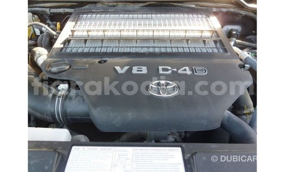 Acheter Import Voiture Toyota Land Cruiser Autre à Import - Dubai, Diana Acheter Import Voiture Toyota Land Cruiser Autre à Import - Dubai, Diana