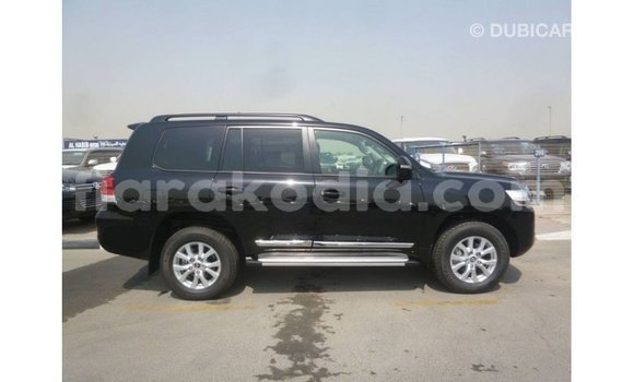 Acheter Import Voiture Toyota Land Cruiser Noir à Import - Dubai, Diana Acheter Import Voiture Toyota Land Cruiser Noir à Import - Dubai, Diana