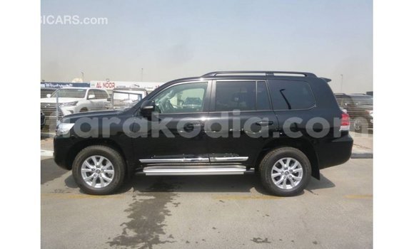 Acheter Import Voiture Toyota Land Cruiser Noir à Import - Dubai, Diana Acheter Import Voiture Toyota Land Cruiser Noir à Import - Dubai, Diana