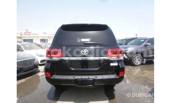 Acheter Import Voiture Toyota Land Cruiser Noir à Import - Dubai, Diana Acheter Import Voiture Toyota Land Cruiser Noir à Import - Dubai, Diana