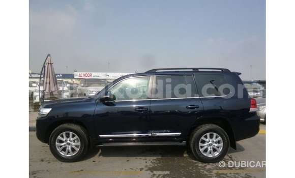 Acheter Import Voiture Toyota Land Cruiser Bleu à Import - Dubai, Diana Acheter Import Voiture Toyota Land Cruiser Bleu à Import - Dubai, Diana
