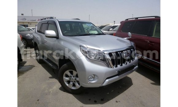 Acheter Import Voiture Toyota Prado Autre à Import - Dubai, Diana Acheter Import Voiture Toyota Prado Autre à Import - Dubai, Diana