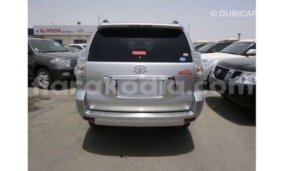 Acheter Import Voiture Toyota Prado Autre à Import - Dubai, Diana Acheter Import Voiture Toyota Prado Autre à Import - Dubai, Diana