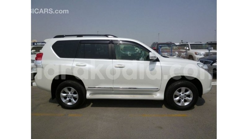 Big with watermark toyota prado diana import dubai 5448