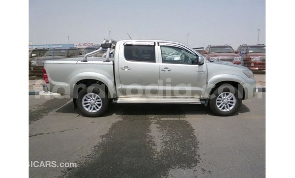 Acheter Import Voiture Toyota Hilux Autre à Import - Dubai, Diana Acheter Import Voiture Toyota Hilux Autre à Import - Dubai, Diana