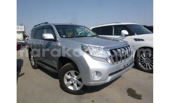 Acheter Import Voiture Toyota Prado Autre à Import - Dubai, Diana Acheter Import Voiture Toyota Prado Autre à Import - Dubai, Diana