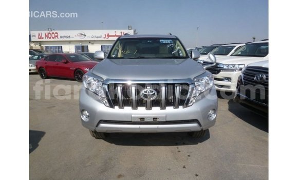 Acheter Import Voiture Toyota Prado Autre à Import - Dubai, Diana Acheter Import Voiture Toyota Prado Autre à Import - Dubai, Diana