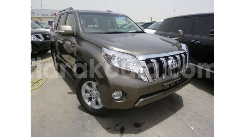 Big with watermark toyota prado diana import dubai 5458