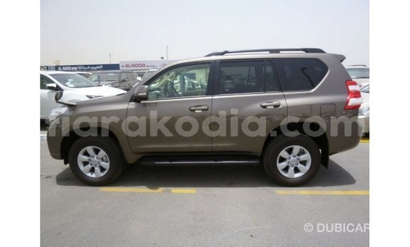 Acheter Import Voiture Toyota Prado Marron à Import - Dubai, Diana Acheter Import Voiture Toyota Prado Marron à Import - Dubai, Diana