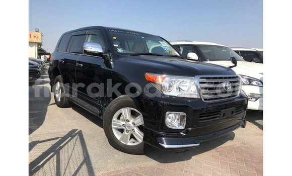 Acheter Import Voiture Toyota Land Cruiser Noir à Import - Dubai, Diana Acheter Import Voiture Toyota Land Cruiser Noir à Import - Dubai, Diana