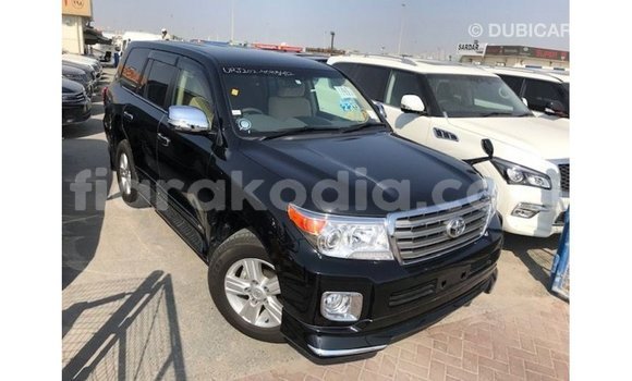 Acheter Import Voiture Toyota Land Cruiser Noir à Import - Dubai, Diana Acheter Import Voiture Toyota Land Cruiser Noir à Import - Dubai, Diana