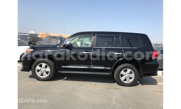 Acheter Import Voiture Toyota Land Cruiser Noir à Import - Dubai, Diana Acheter Import Voiture Toyota Land Cruiser Noir à Import - Dubai, Diana