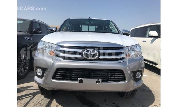 Acheter Import Voiture Toyota Hilux Autre à Import - Dubai, Diana Acheter Import Voiture Toyota Hilux Autre à Import - Dubai, Diana
