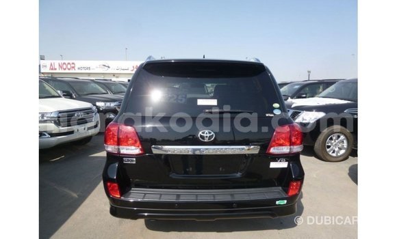 Acheter Import Voiture Toyota Land Cruiser Noir à Import - Dubai, Diana Acheter Import Voiture Toyota Land Cruiser Noir à Import - Dubai, Diana