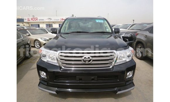 Acheter Import Voiture Toyota Land Cruiser Noir à Import - Dubai, Diana Acheter Import Voiture Toyota Land Cruiser Noir à Import - Dubai, Diana
