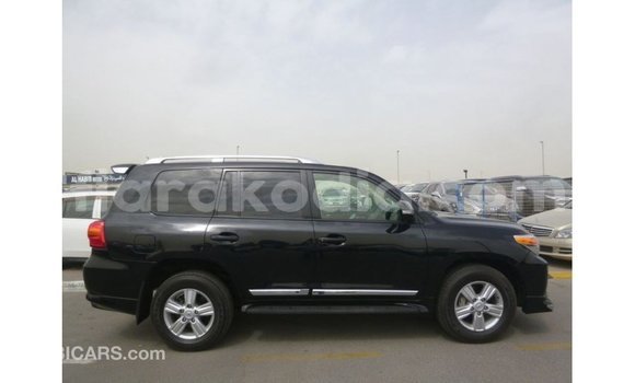 Acheter Import Voiture Toyota Land Cruiser Noir à Import - Dubai, Diana Acheter Import Voiture Toyota Land Cruiser Noir à Import - Dubai, Diana