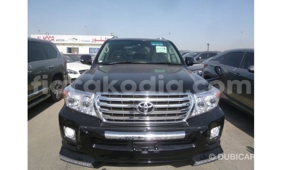 Acheter Import Voiture Toyota Land Cruiser Noir à Import - Dubai, Diana Acheter Import Voiture Toyota Land Cruiser Noir à Import - Dubai, Diana