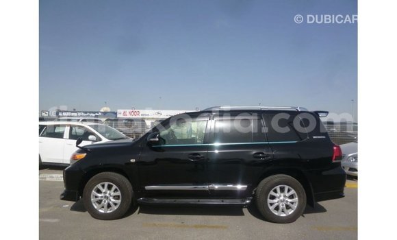 Acheter Import Voiture Toyota Land Cruiser Noir à Import - Dubai, Diana Acheter Import Voiture Toyota Land Cruiser Noir à Import - Dubai, Diana