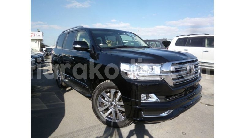 Big with watermark toyota land cruiser diana import dubai 5480