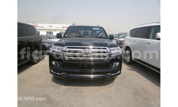 Acheter Import Voiture Toyota Land Cruiser Noir à Import - Dubai, Diana Acheter Import Voiture Toyota Land Cruiser Noir à Import - Dubai, Diana