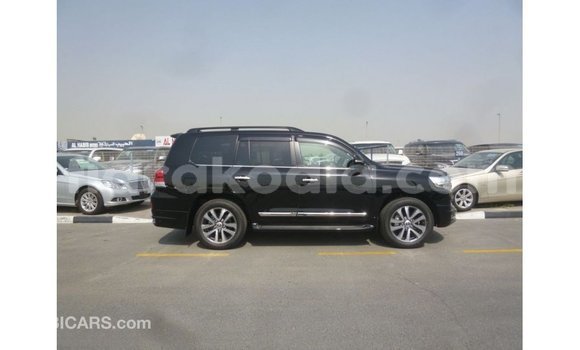 Acheter Import Voiture Toyota Land Cruiser Noir à Import - Dubai, Diana Acheter Import Voiture Toyota Land Cruiser Noir à Import - Dubai, Diana