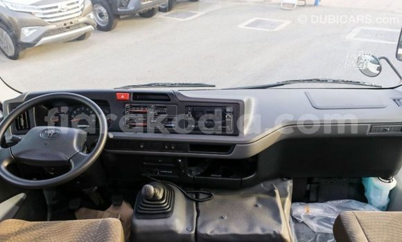 Hividy Toyota Coaster fotsy Car in Import - Dubai in Diana Hividy Toyota Coaster fotsy Car in Import - Dubai in Diana