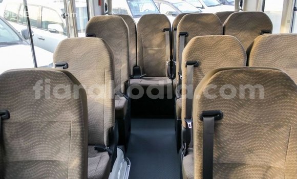 Hividy Toyota Coaster fotsy Car in Import - Dubai in Diana Hividy Toyota Coaster fotsy Car in Import - Dubai in Diana