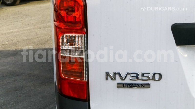 Big with watermark nissan urvan diana import dubai 5503