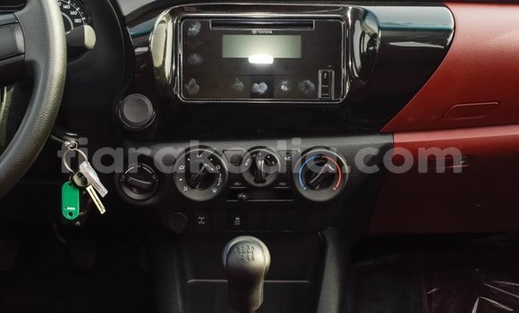 Buy Import Toyota Hilux White Car in Import - Dubai in Diana Buy Import Toyota Hilux White Car in Import - Dubai in Diana