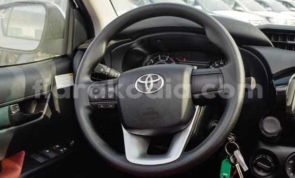 Buy Import Toyota Hilux White Car in Import - Dubai in Diana Buy Import Toyota Hilux White Car in Import - Dubai in Diana