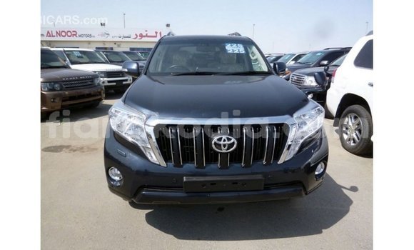 Acheter Import Voiture Toyota Prado Bleu à Import - Dubai, Diana Acheter Import Voiture Toyota Prado Bleu à Import - Dubai, Diana